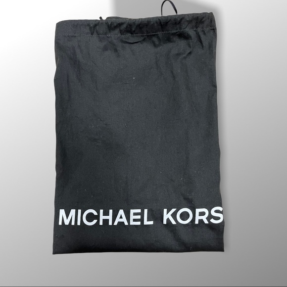 Michael Kors dust bag - Picture 2 of 3